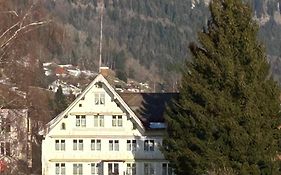 Schlafen im Sternen Ennetbühl